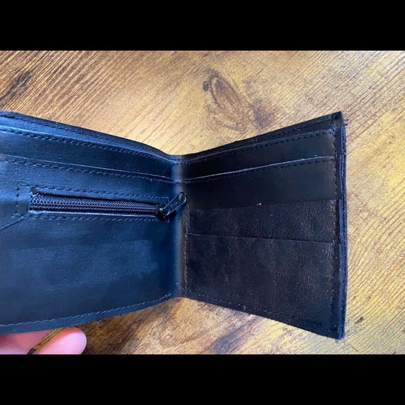 Genuine Machu Pichu Wallet - Picture 3 of 3